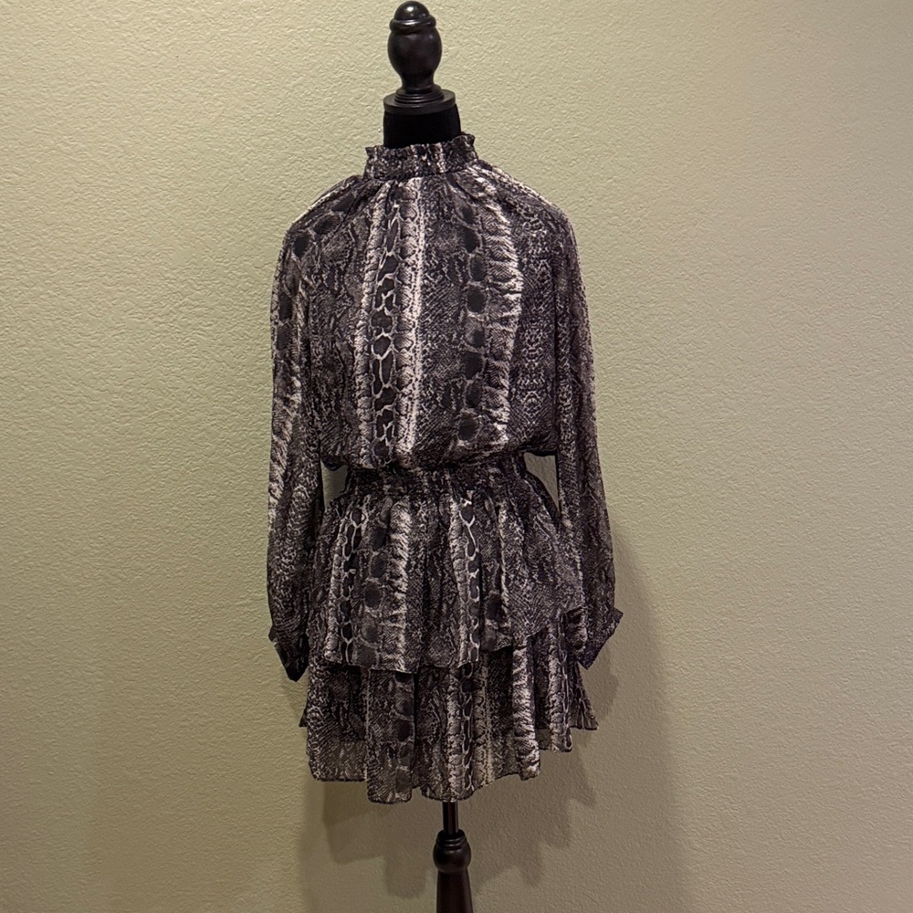TCEC Black and Gray Snake Print Dress